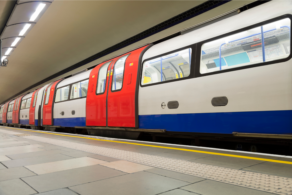 11 Things to Know & Do When Moving to London 3