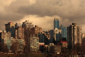 Toronto to Vancouver moving companies