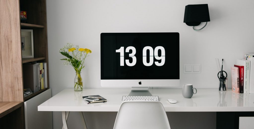 1. Select the right desk for you