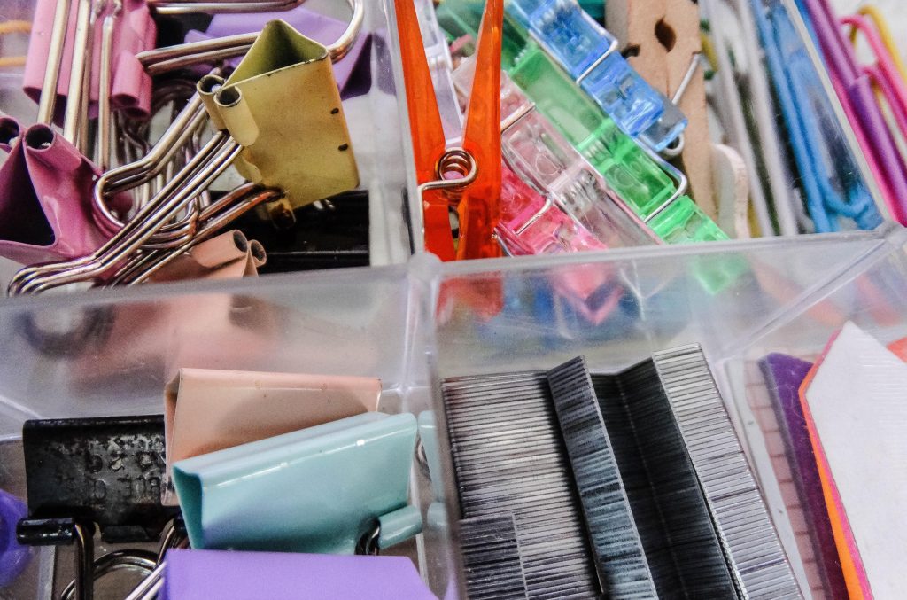 4. Use drawer dividers