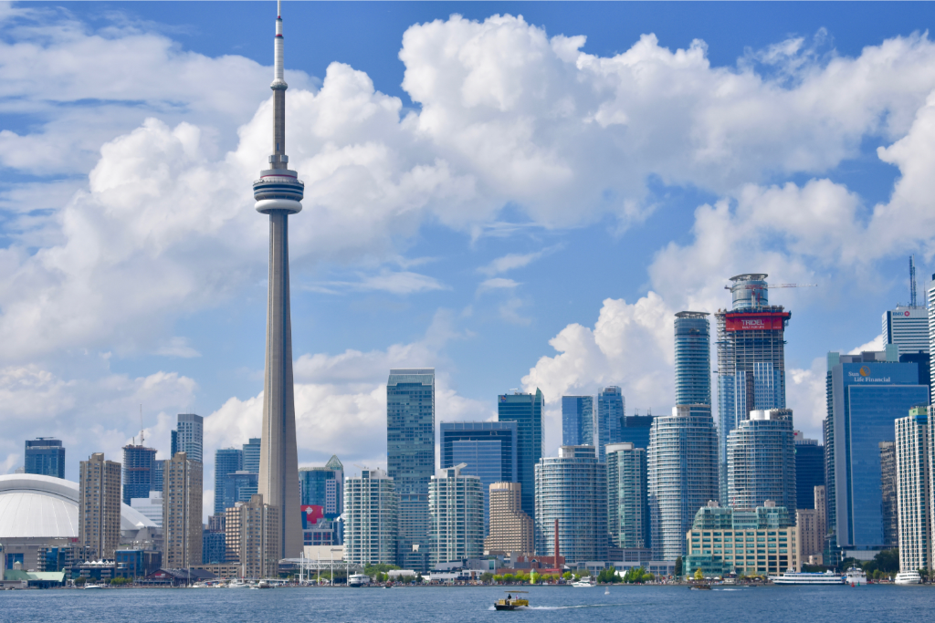 Living in ottawa vs. toronto where should you live