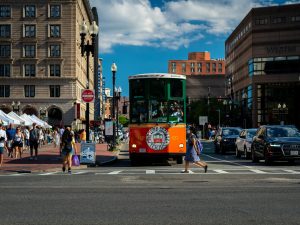 Toronto to Boston moving companies