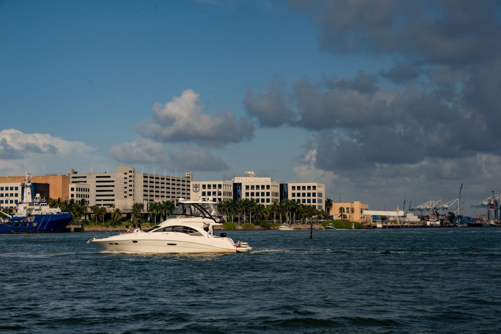 Toronto to Florida moving companies