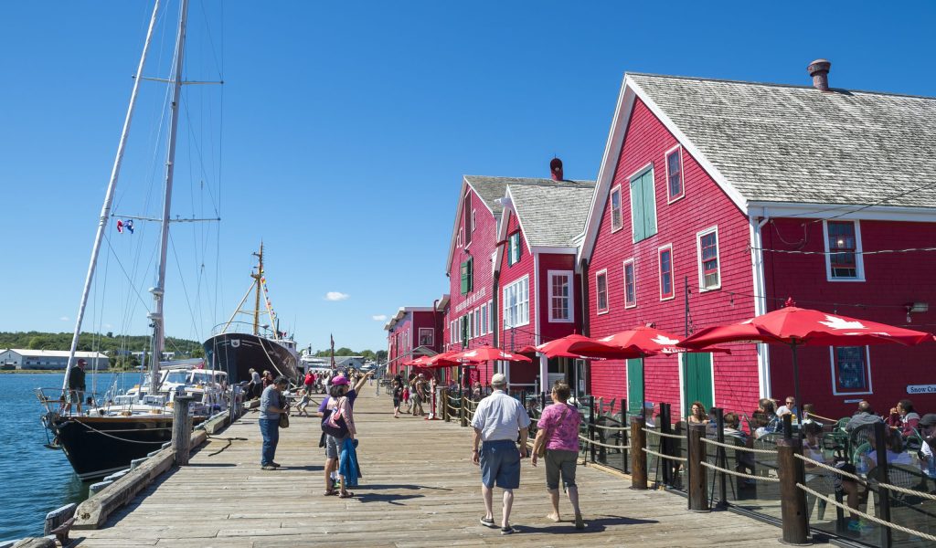 9. Lunenburg 9. Lunenburg