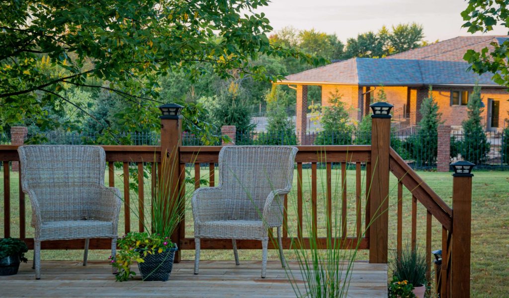 Deck Deck maintenance