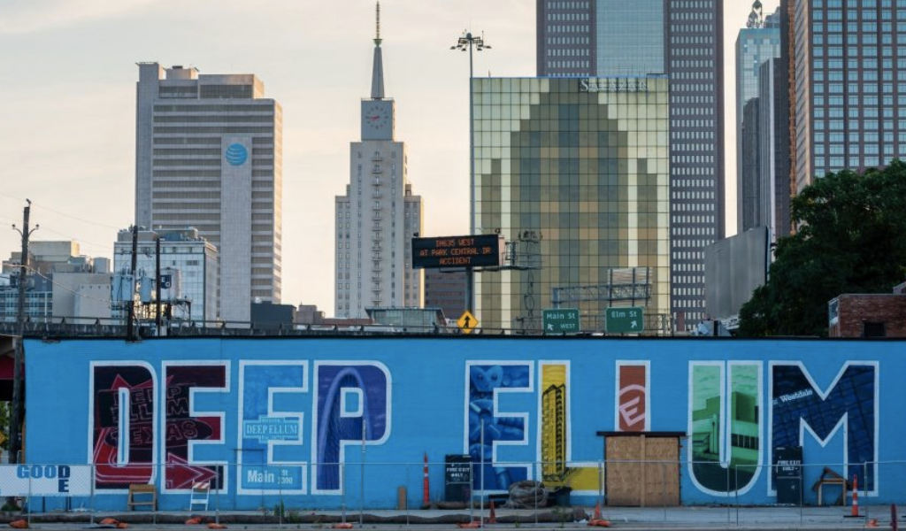 5. Deep Ellum – The 8 Best Neighborhoods in Dallas in 2022 5. Deep Ellum - The 8 Best Neighborhoods in Dallas in 2022