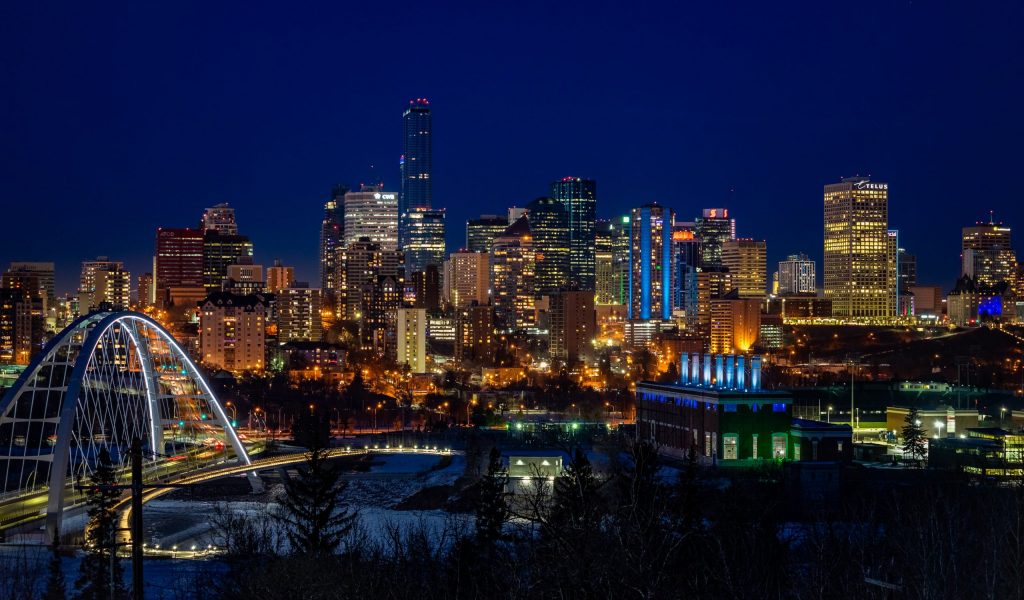 7 Things to know and do before moving from Toronto to Edmonton