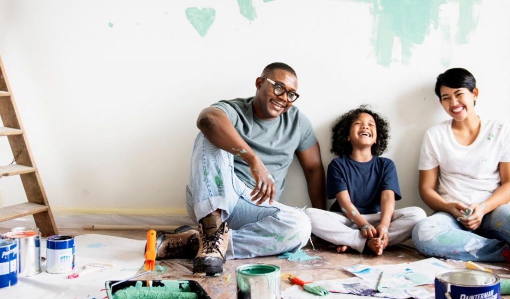Home Renovations- 4 Steps to Get You Started with a Home Equity Loan of $75K Family doing home renovations: 4 steps to get started with a home equity loan