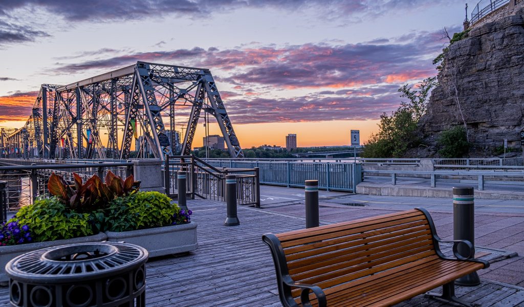 8. Gatineau 8. Gatineau