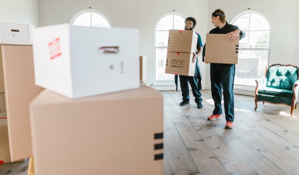 How much do movers cost in Canada? Understanding your moving quote. How much do movers cost in Canada? Understanding your moving quote.