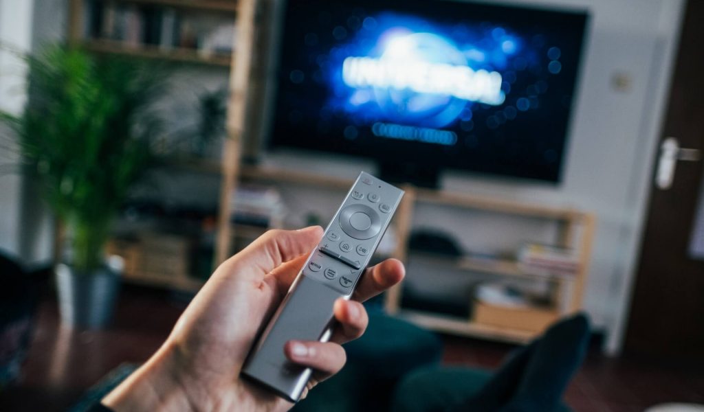 5 Best TV Service Providers in British Columbia