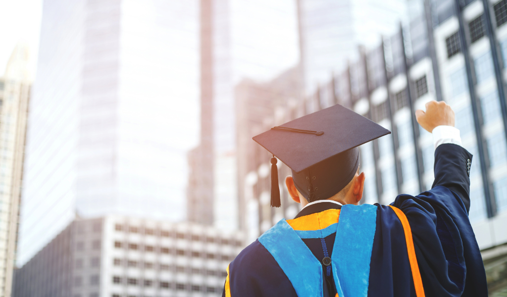 2. West University – The 8 Best Neighborhoods in Houston in 2022 2. West University - The 8 Best Neighborhoods in Houston in 2022